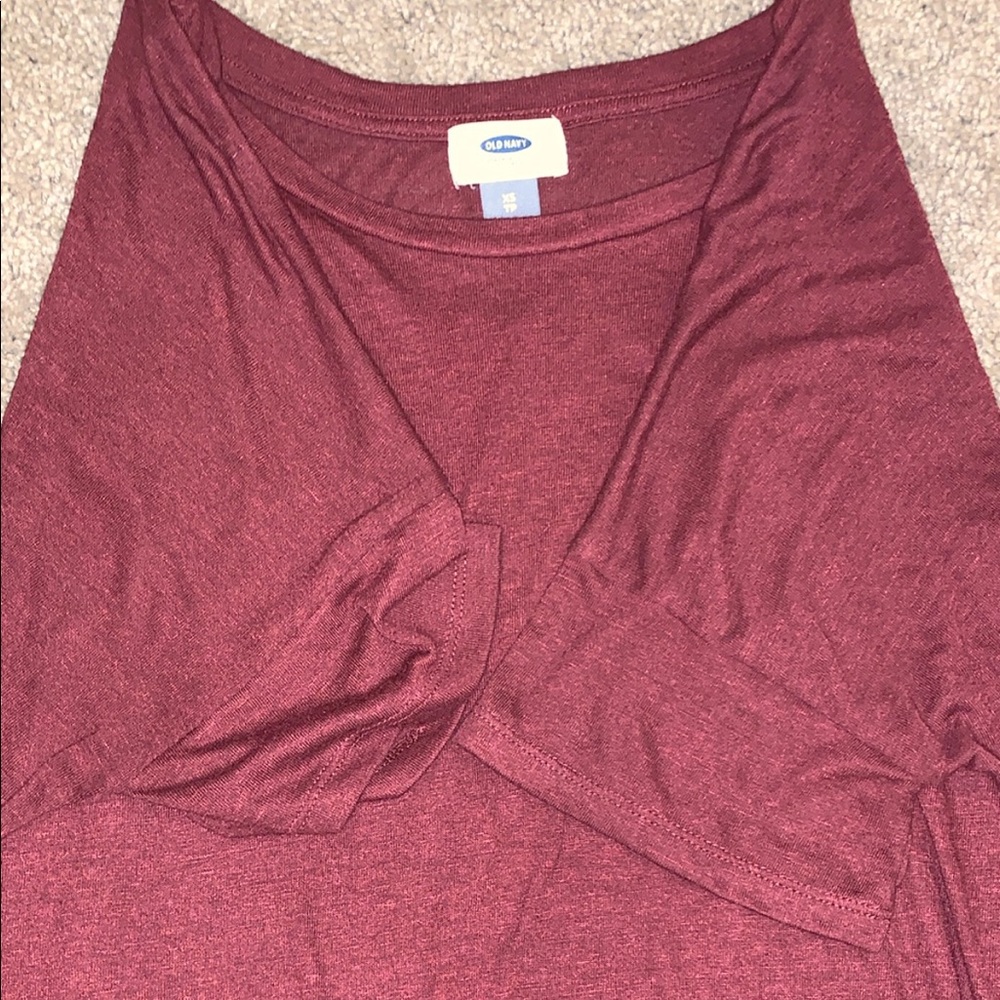 Short sleeve shirt.